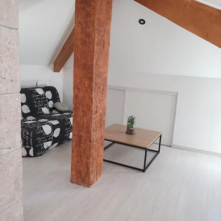 Tres Grand De 90 M Jusqu'a 6 Personnes Apartment